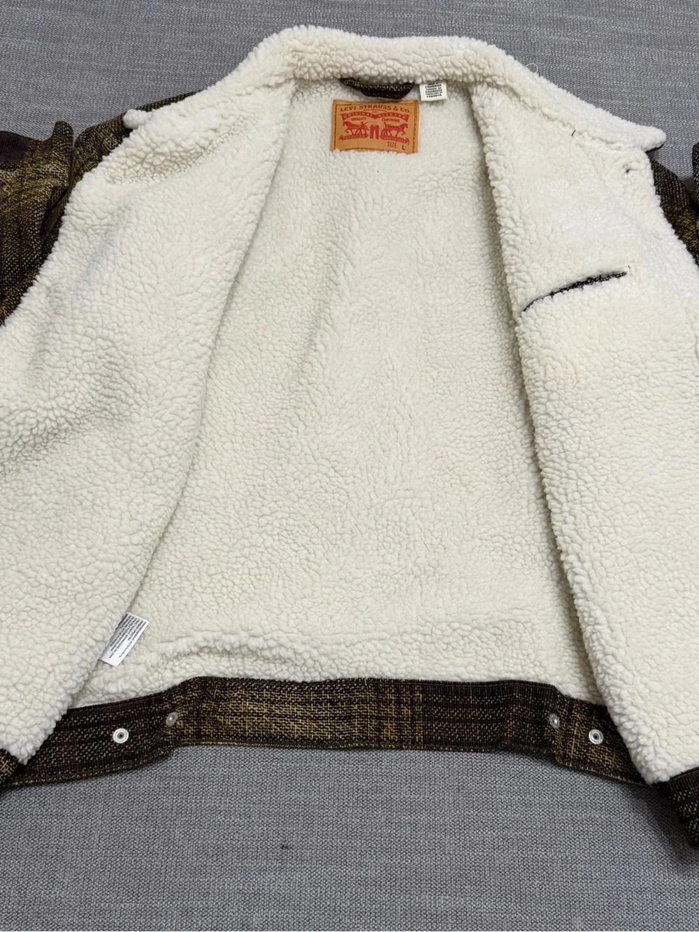 Levi’s Type III Plaid Sherpa Trucker Jacket Men’s L 16365-0168